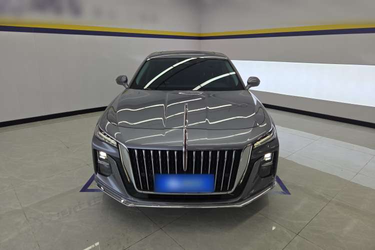 Used Hongqi H5 2023 2.0T Automatic Smart Connect Flagship Edition Front
