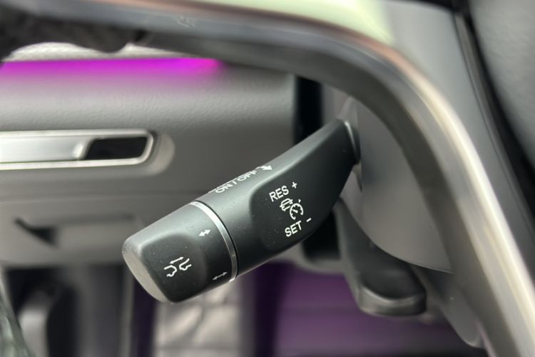 Used Hongqi H5 2023 2.0T Automatic Smart Connect Flagship Edition Interior 5