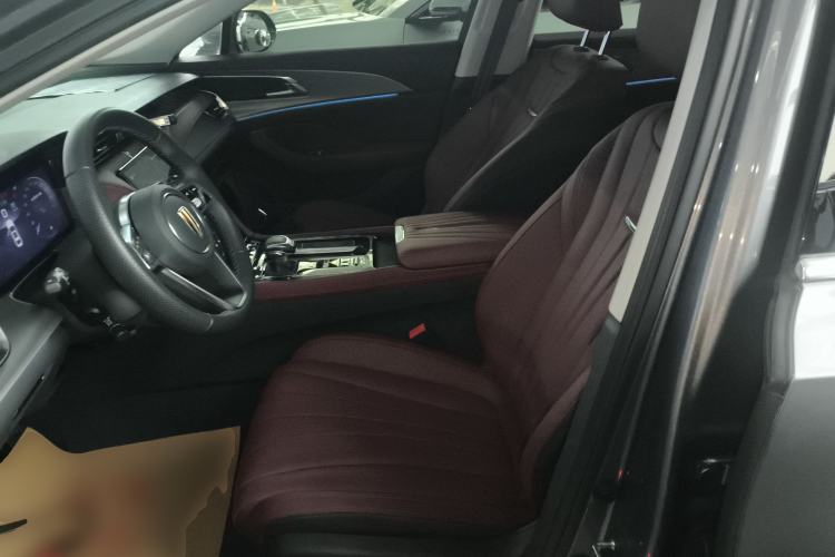 Used Hongqi H5 2023 2.0T Automatic Smart Connect Flagship Edition Left Front Seat