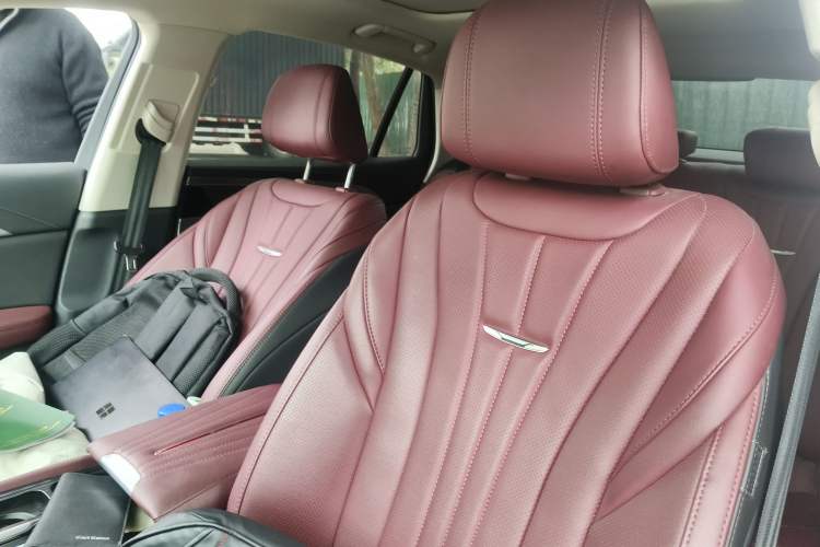 Used Hongqi H5 2023 1.5T DCT Smart Connect Flagship Edition Left Front Seat
