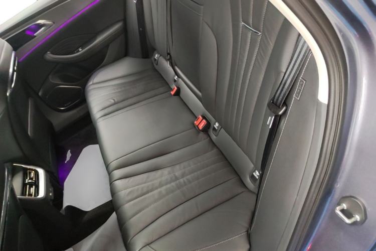 Used Hongqi H5 2023 2.0T Automatic Smart Connect Flagship Edition Left Rear Seat