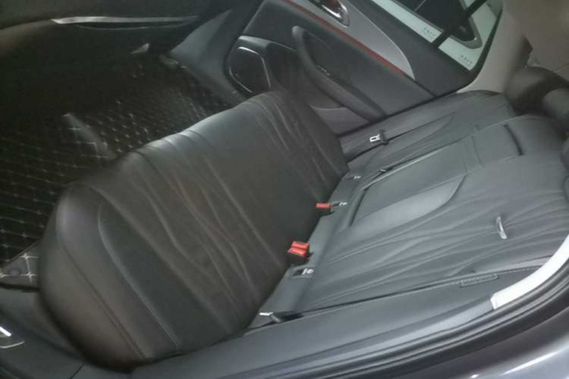 Used Hongqi H5 2023 2.0T Automatic Smart Connect Flagship Edition Left Rear Seat