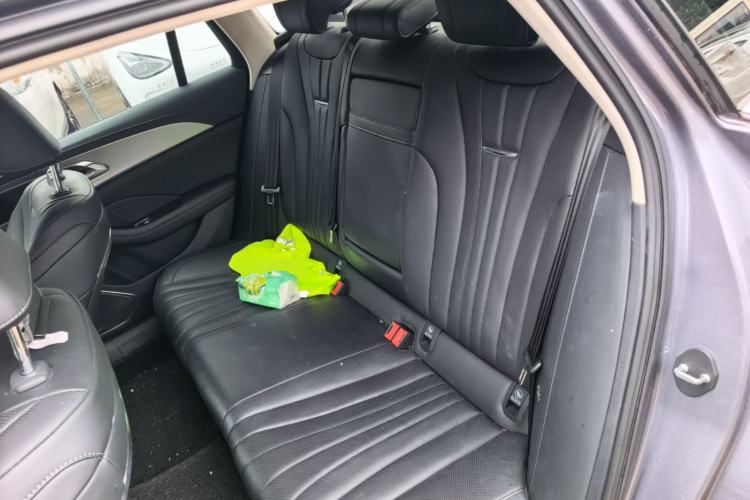 Used Hongqi H5 2023 1.5T DCT Smart Connect Flagship Edition Left Rear Seat