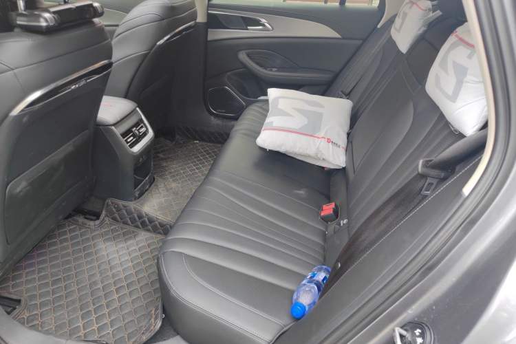 Used Hongqi H5 2023 1.5T DCT Smart Connect Flagship Edition Left Rear Seat