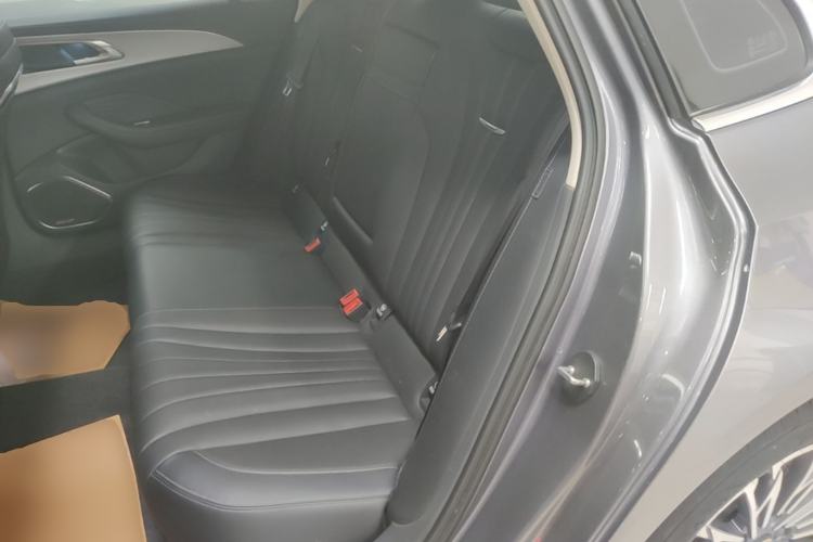 Used Hongqi H5 2023 2.0T Automatic Smart Connect Flagship Edition Left Rear Seat