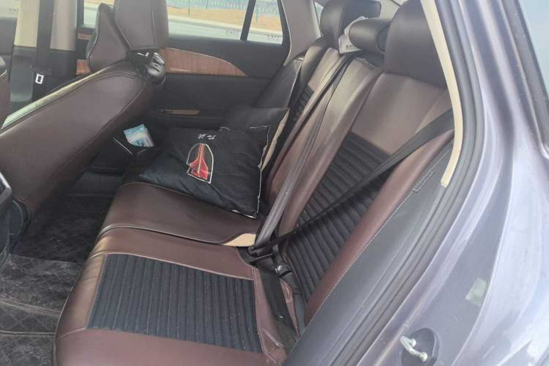 Used Hongqi H5 2023 2.0T Automatic Smart Connect Flagship Edition Left Rear Seat