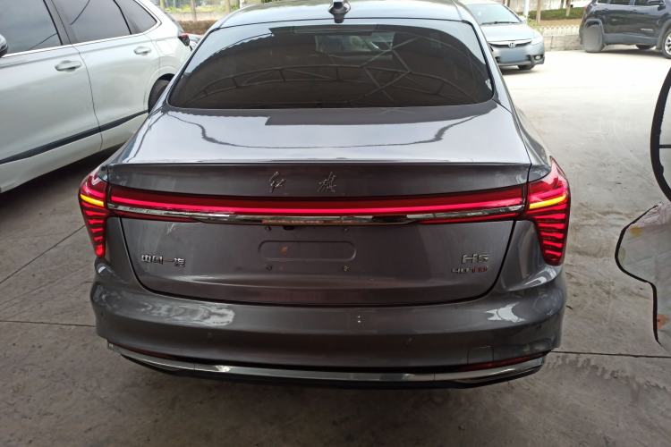 Used Hongqi H5 2023 2.0T Automatic Smart Connect Flagship Edition Rear