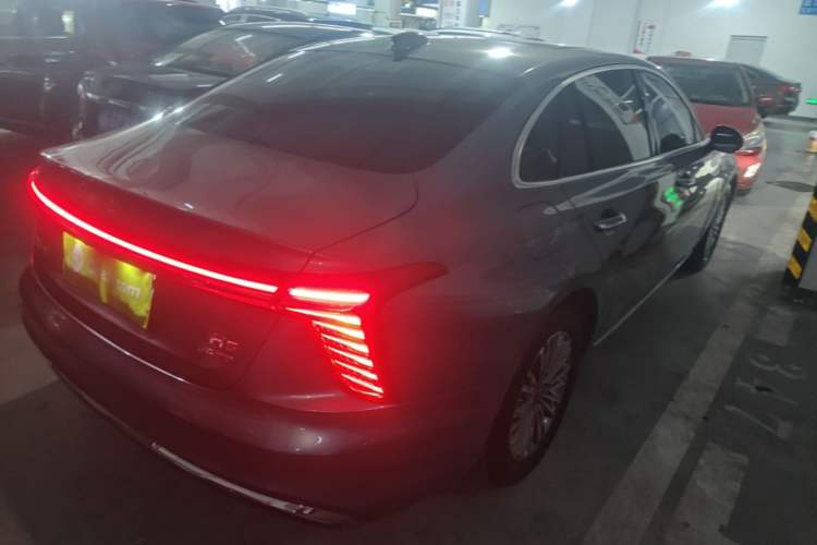 Used Hongqi H5 2023 1.5T DCT Smart Connect Flagship Edition Rear Right 45 Deg