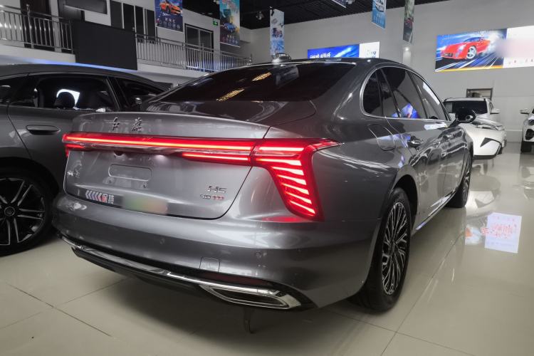 Used Hongqi H5 2023 2.0T Automatic Smart Connect Flagship Edition Rear Right 45 Deg