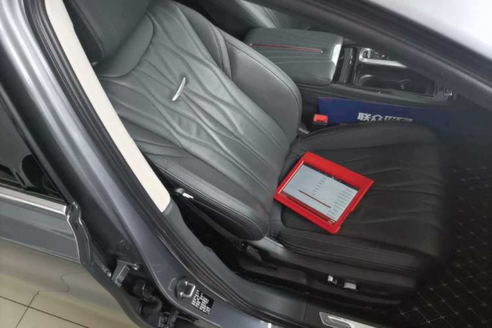 Used Hongqi H5 2023 2.0T Automatic Smart Connect Flagship Edition Right Front Seat
