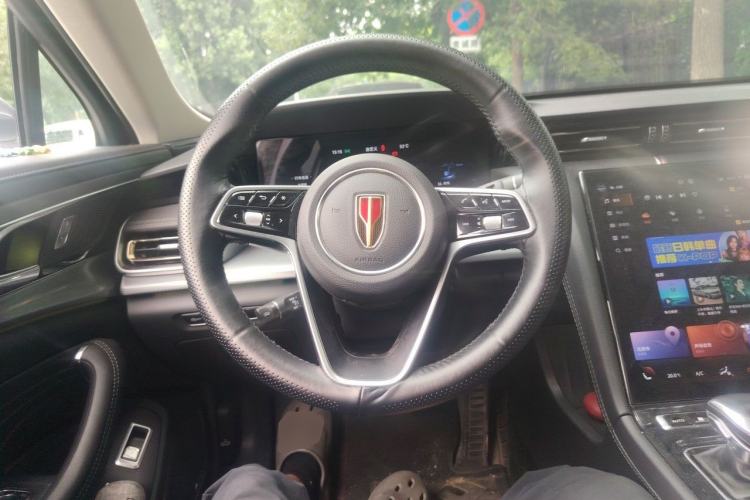 Used Hongqi H5 2023 2.0T Automatic Smart Connect Flagship Edition Steering Wheel