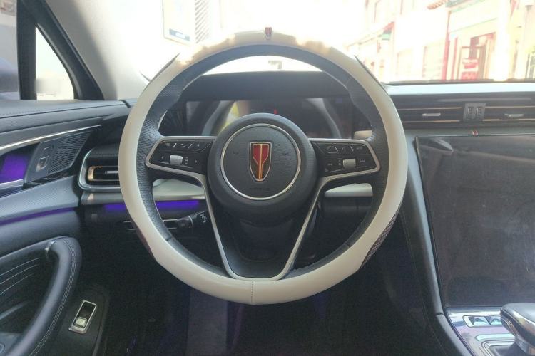 Used Hongqi H5 2023 2.0T Automatic Smart Connect Flagship Edition Steering Wheel