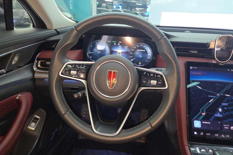 Used Hongqi H5 2023 2.0T Automatic Smart Connect Flagship Edition Steering Wheel