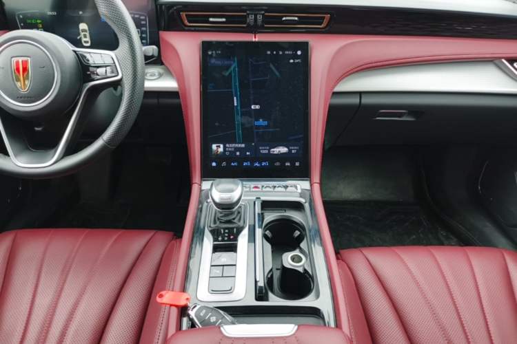 Used Hongqi H5 2023 1.5T DCT Smart Connect Flagship Edition Audio And AC Panel