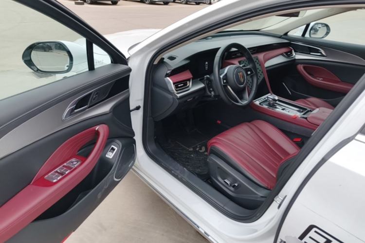 Used Hongqi H5 2023 1.5T DCT Smart Connect Flagship Edition Driver Seat