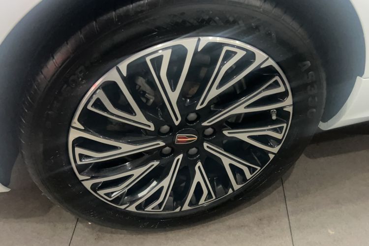 Used Hongqi H5 2023 1.5T HEV Smart Connect Flagship Edition Exterior 5