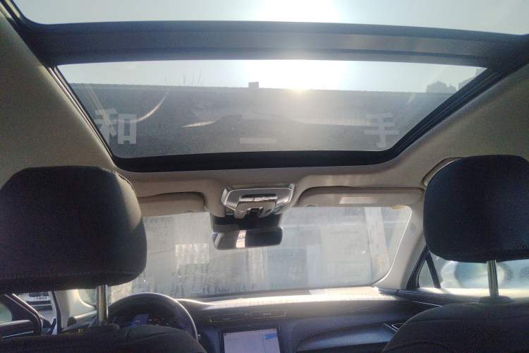 Used Hongqi H5 2023 1.5T HEV Smart Connect Flagship Edition Headliner