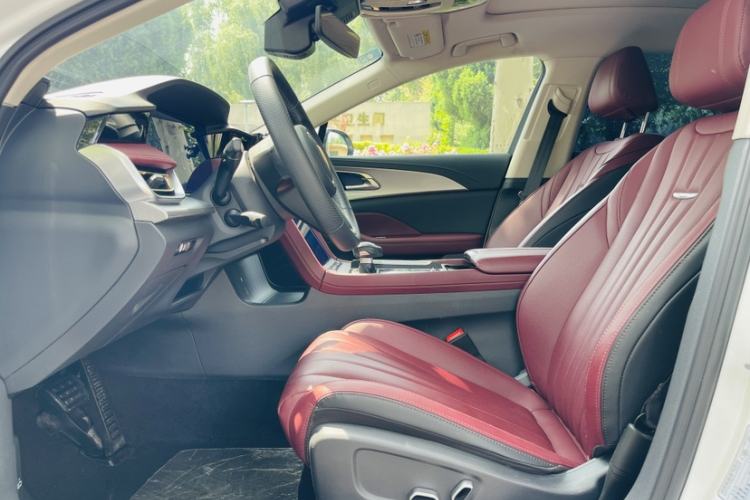 Used Hongqi H5 2023 2.0T Automatic Smart Connect Flagship Edition Interior 12