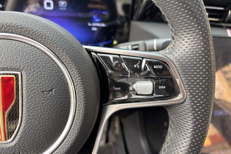 Used Hongqi H5 2023 2.0T Automatic Smart Connect Flagship Edition Interior 5
