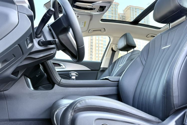 Used Hongqi H5 2023 1.5T HEV Smart Connect Flagship Edition Interior 6