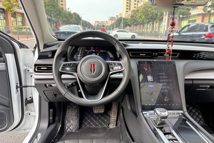 Used Hongqi H5 2023 2.0T Automatic Smart Connect Flagship Edition Interior 8