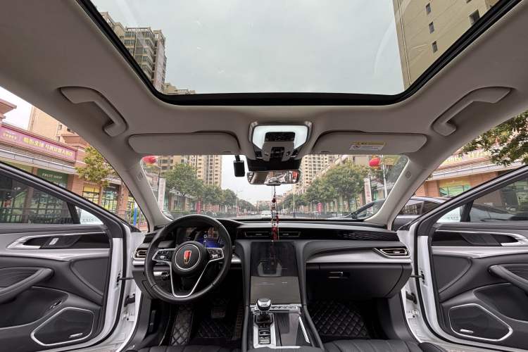 Used Hongqi H5 2023 2.0T Automatic Smart Connect Flagship Edition Interior 9