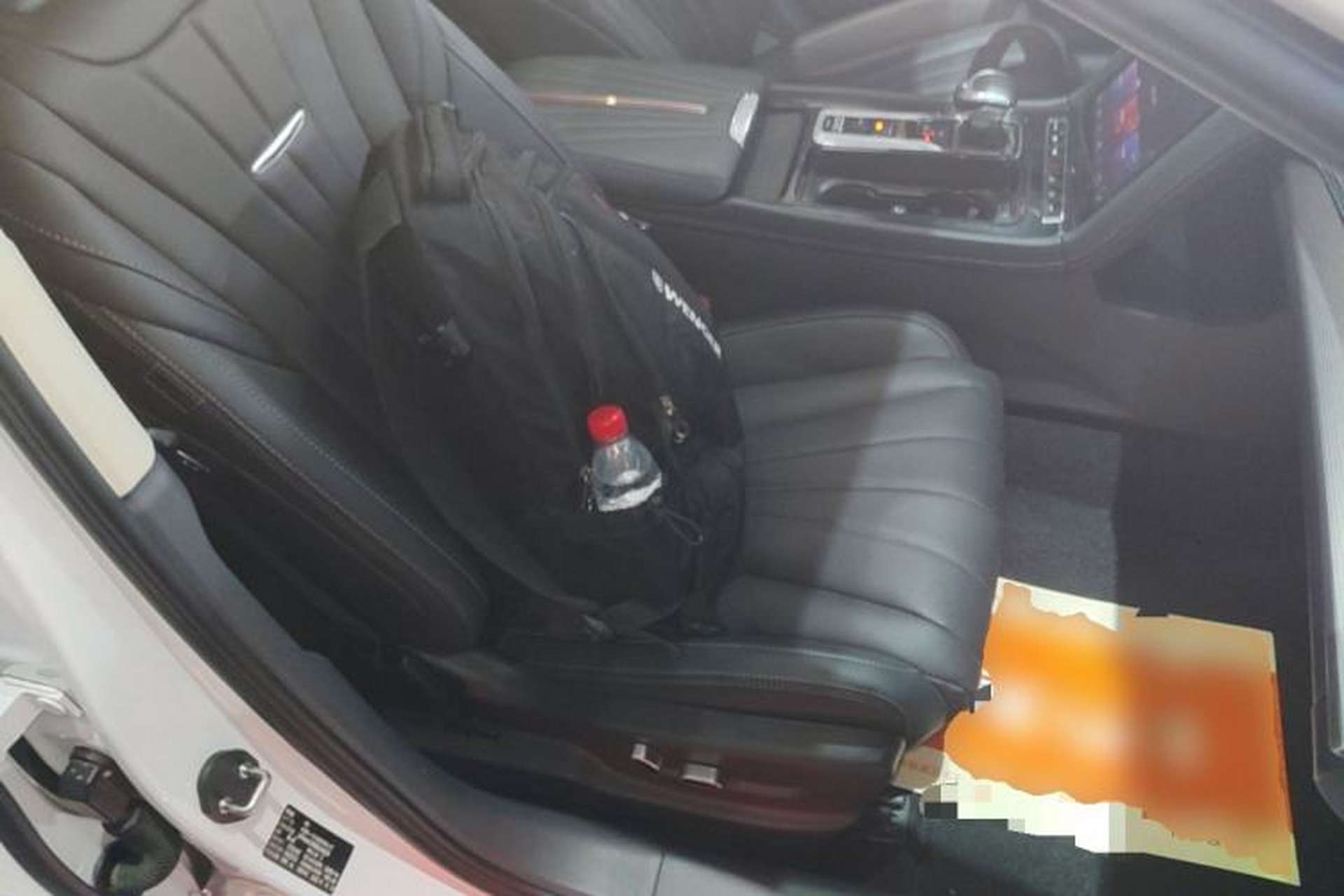 Used Hongqi H5 2023 2.0T Automatic Smart Connect Flagship Edition Right Front Seat
