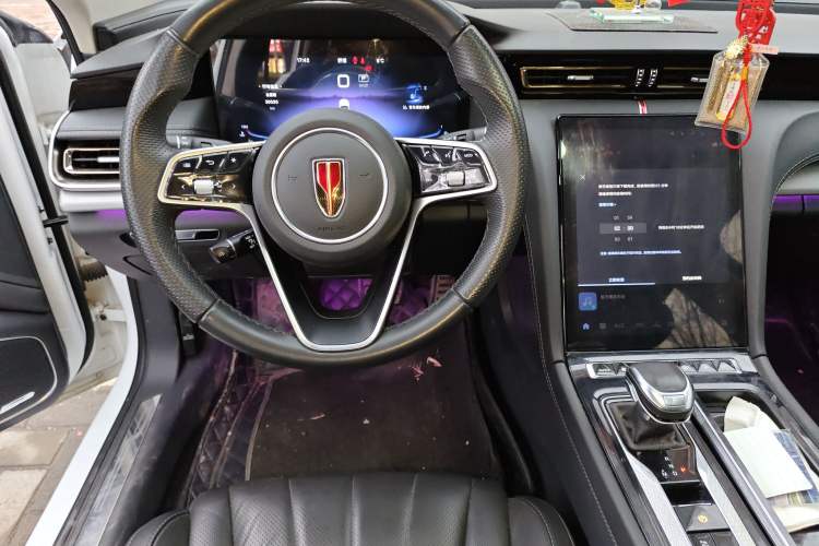 Used Hongqi H5 2023 2.0T Automatic Smart Connect Flagship Edition Steering Wheel