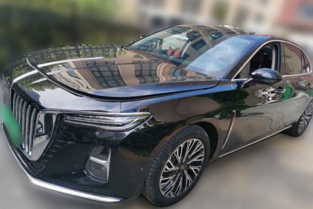 Hongqi H5 2024 2.0T Automatic Smart Connect Flagship Edition usado