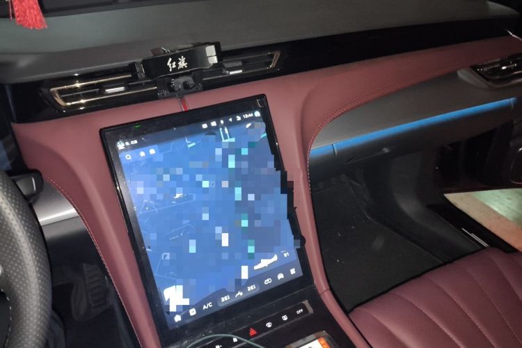 Used Hongqi H5 2024 2.0T Automatic Smart Connect Flagship Edition Audio And AC Panel