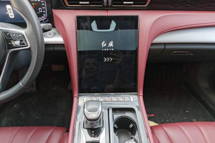 Used Hongqi H5 2024 1.5T DCT Smart Connect Flagship Edition Audio And AC Panel