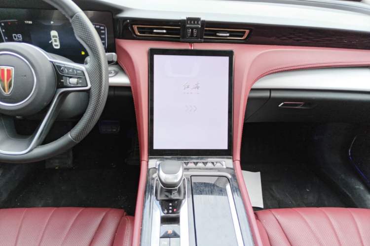 Used Hongqi H5 2024 1.5T DCT Smart Connect Flagship Edition Audio And AC Panel