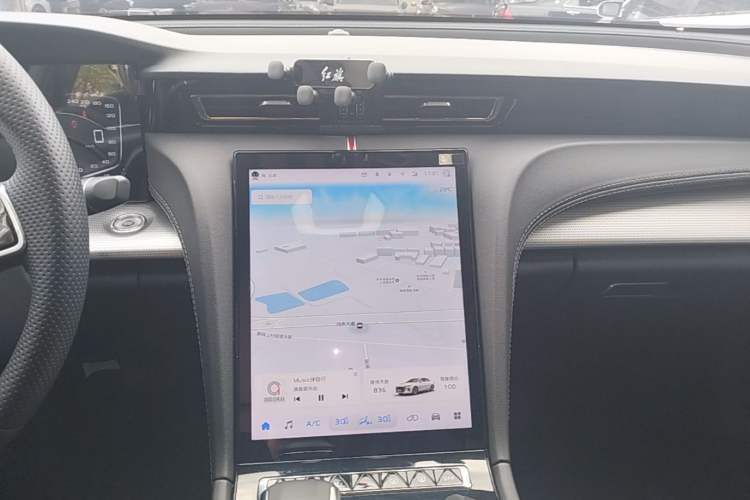 Used Hongqi H5 2024 1.5T DCT Smart Connect Flagship Edition Audio And AC Panel