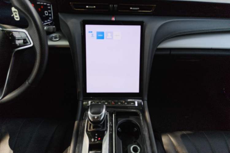 Used Hongqi H5 2024 1.5T DCT Smart Connect Flagship Edition Audio And AC Panel