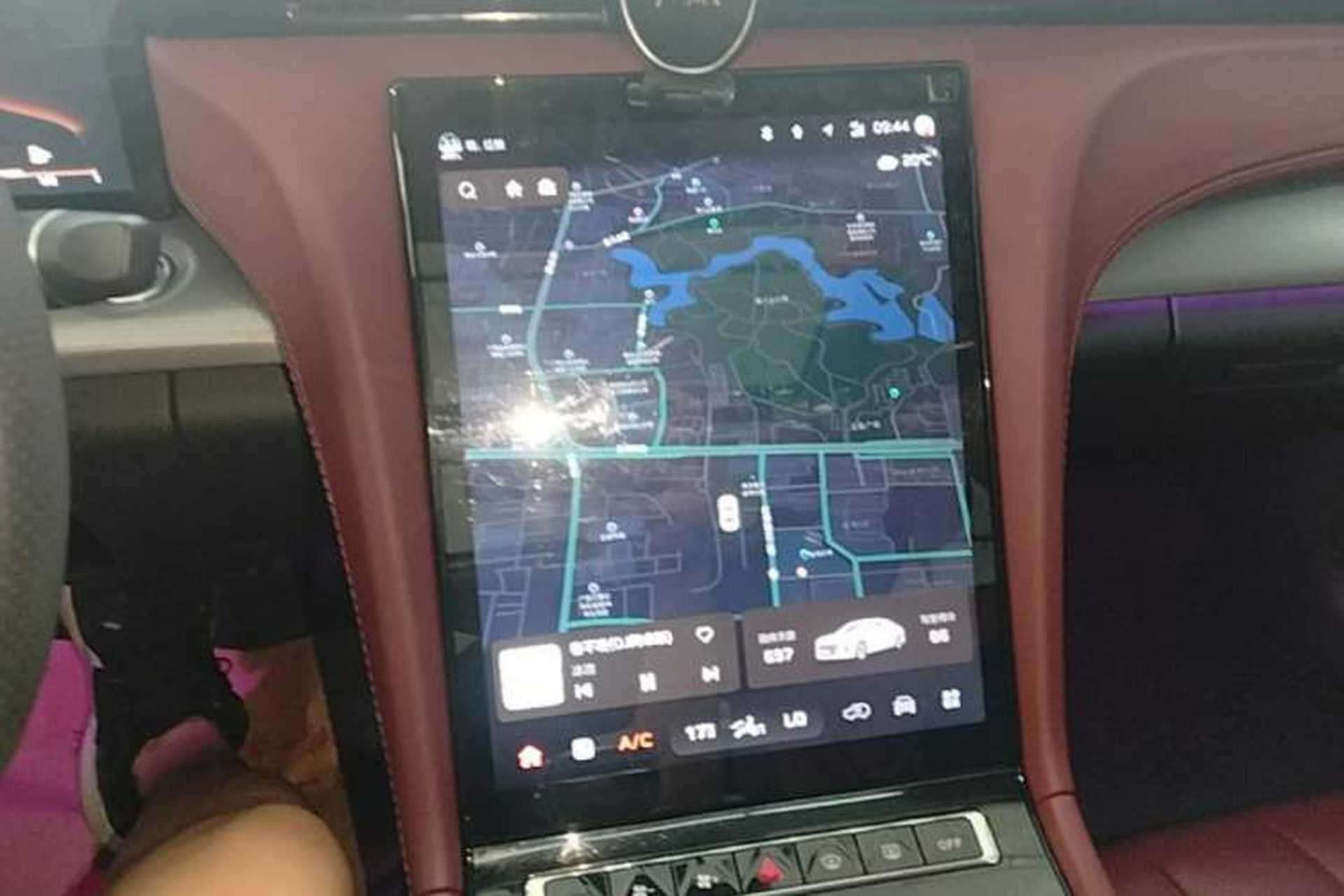 Used Hongqi H5 2024 2.0T Automatic Smart Connect Flagship Edition Audio And AC Panel