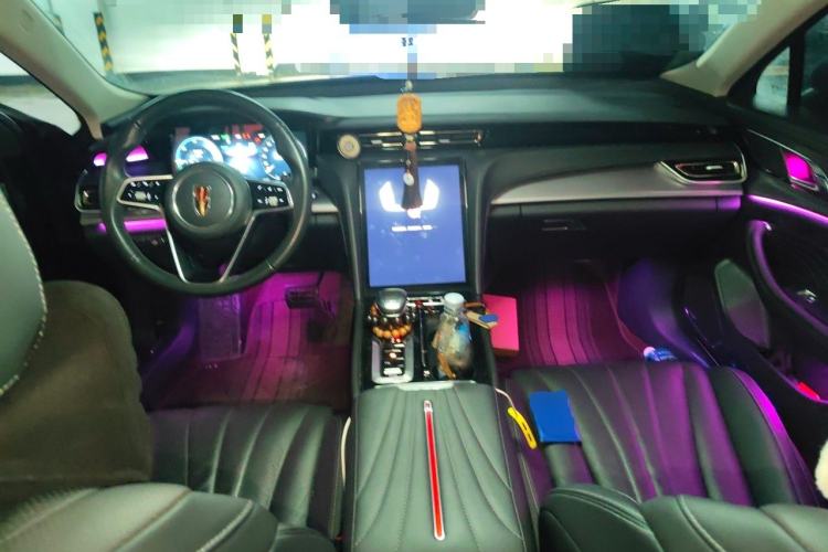 Used Hongqi H5 2024 1.5T HEV Smart Connect Flagship Edition Center Console