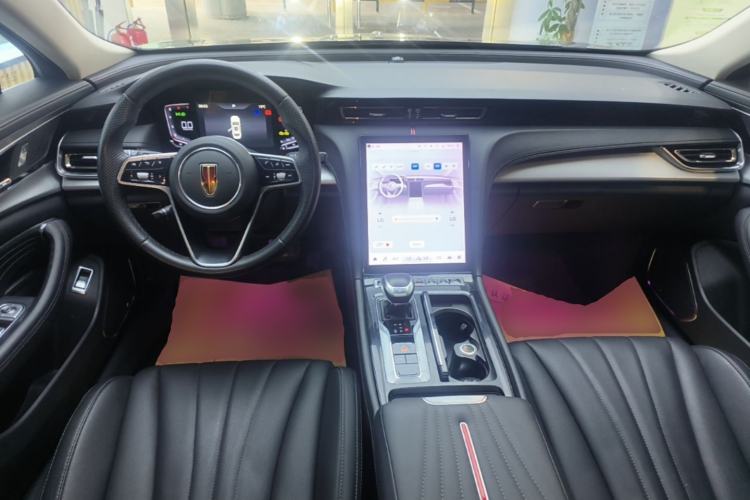 Used Hongqi H5 2024 1.5T DCT Smart Connect Flagship Edition Center Console