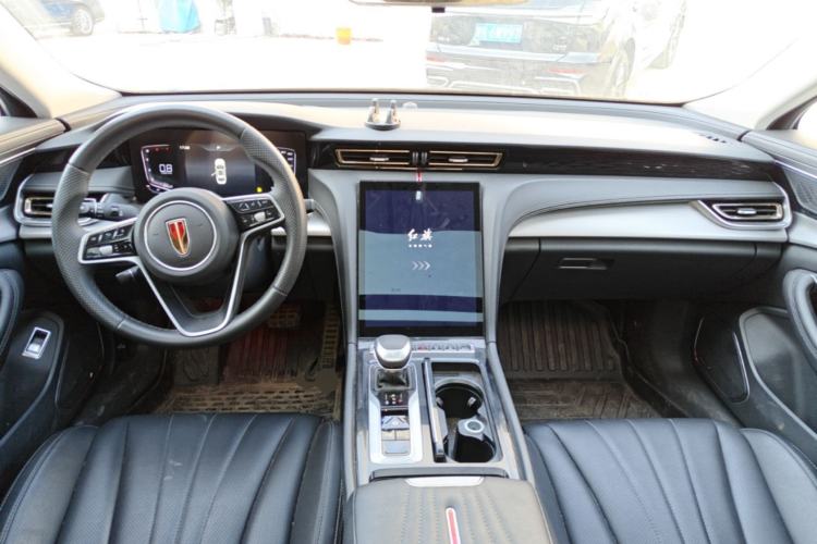 Used Hongqi H5 2024 1.5T DCT Smart Connect Flagship Edition Center Console