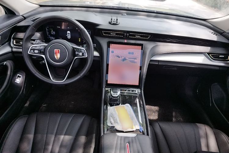 Used Hongqi H5 2024 1.5T DCT Smart Connect Flagship Edition Center Console