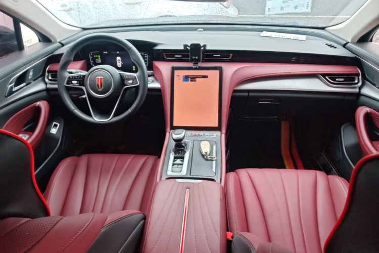 Used Hongqi H5 2024 1.5T DCT Smart Connect Flagship Edition Center Console