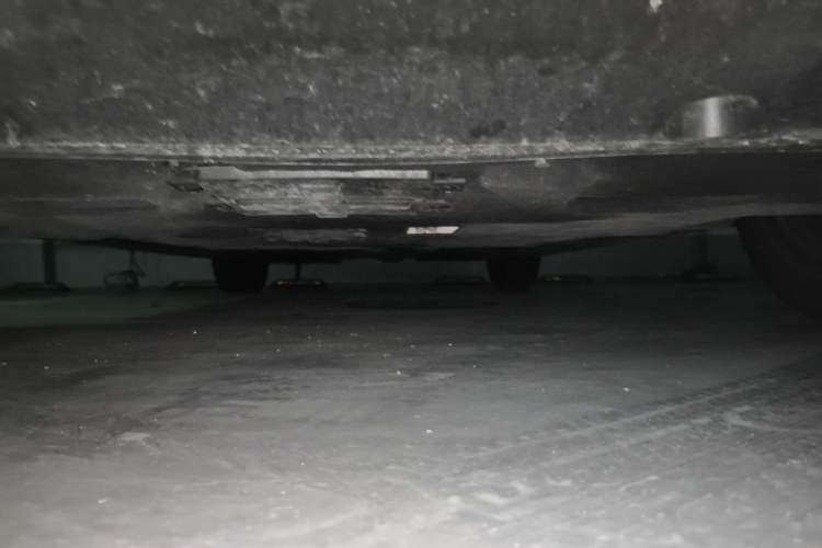 Used Hongqi H5 2024 2.0T Automatic Smart Connect Flagship Edition Chassis Front