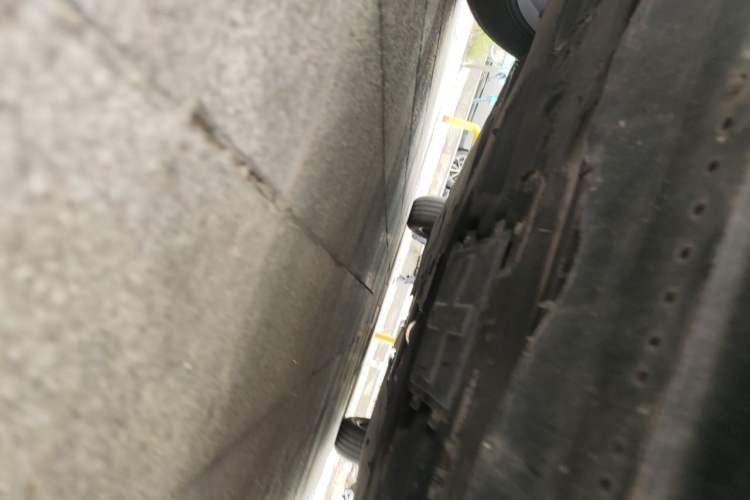 Used Hongqi H5 2024 2.0T Automatic Smart Connect Flagship Edition Chassis Front