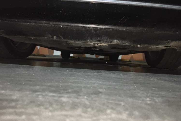 Used Hongqi H5 2024 2.0T Automatic Smart Connect Flagship Edition Chassis Front