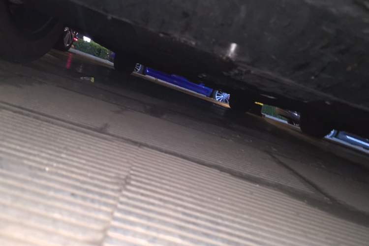 Used Hongqi H5 2024 2.0T Automatic Smart Connect Flagship Edition Chassis Front