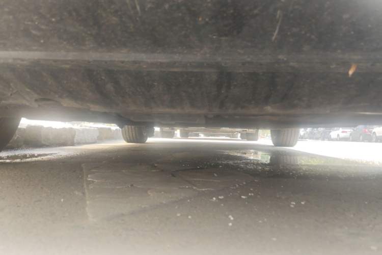 Used Hongqi H5 2024 2.0T Automatic Smart Connect Flagship Edition Chassis Front
