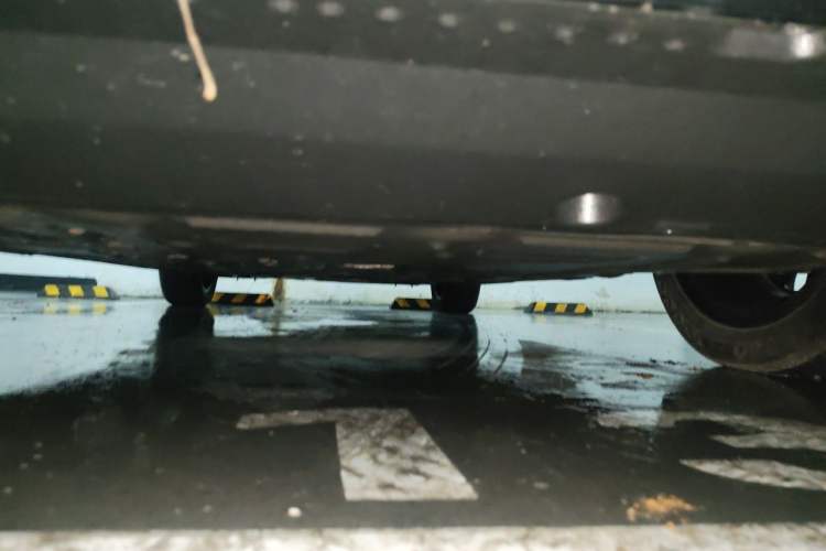 Used Hongqi H5 2024 1.5T HEV Smart Connect Flagship Edition Chassis Front