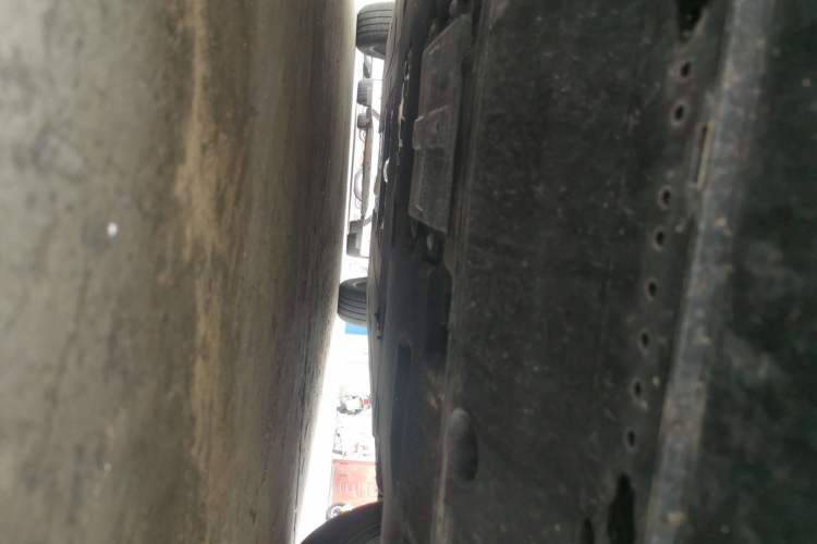 Used Hongqi H5 2024 1.5T HEV Smart Connect Flagship Edition Chassis Front