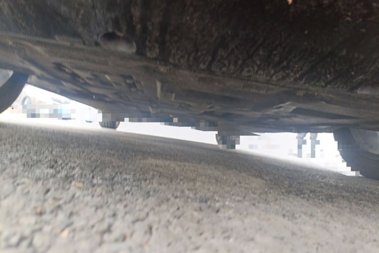 Used Hongqi H5 2024 1.5T HEV Smart Connect Flagship Edition Chassis Front