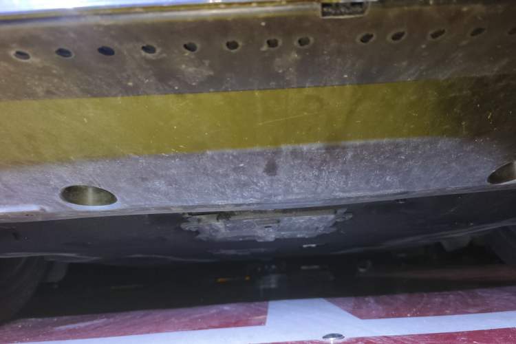 Used Hongqi H5 2024 2.0T Automatic Smart Connect Flagship Edition Chassis Front