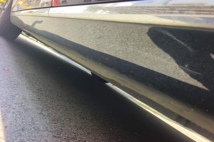 Used Hongqi H5 2024 2.0T Automatic Smart Connect Flagship Edition Chassis Rear Left